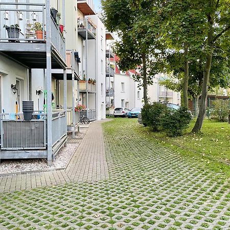 Gemuetliches Apartment, Seenaehe, Wm, Wlan, Balkon Markkleeberg Exterior foto